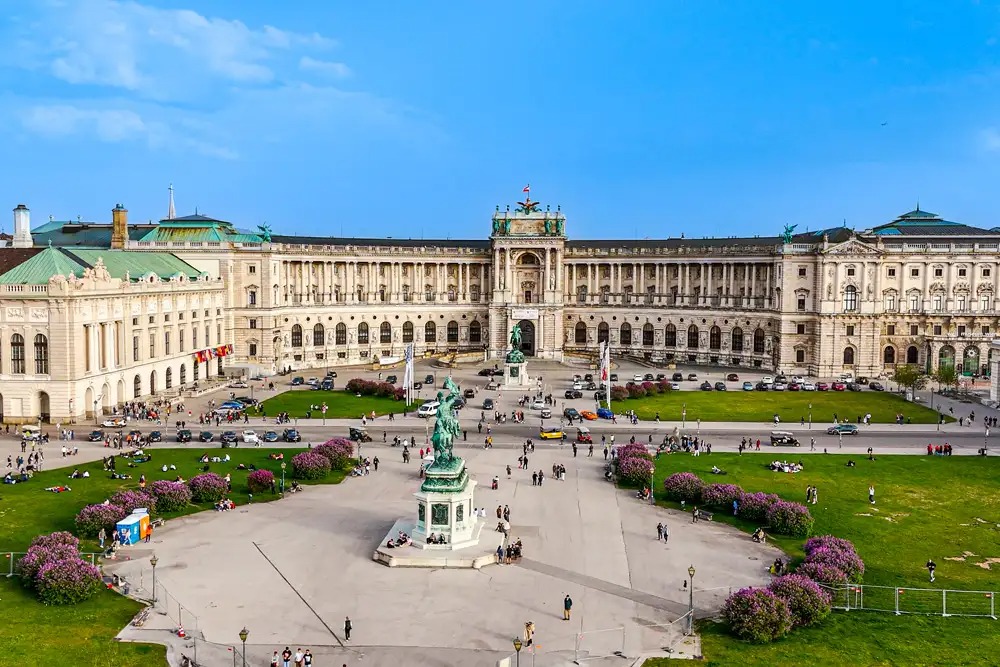 Wien: Eine tiefgehende Betrachtung der Stadt und ihrer Schätze